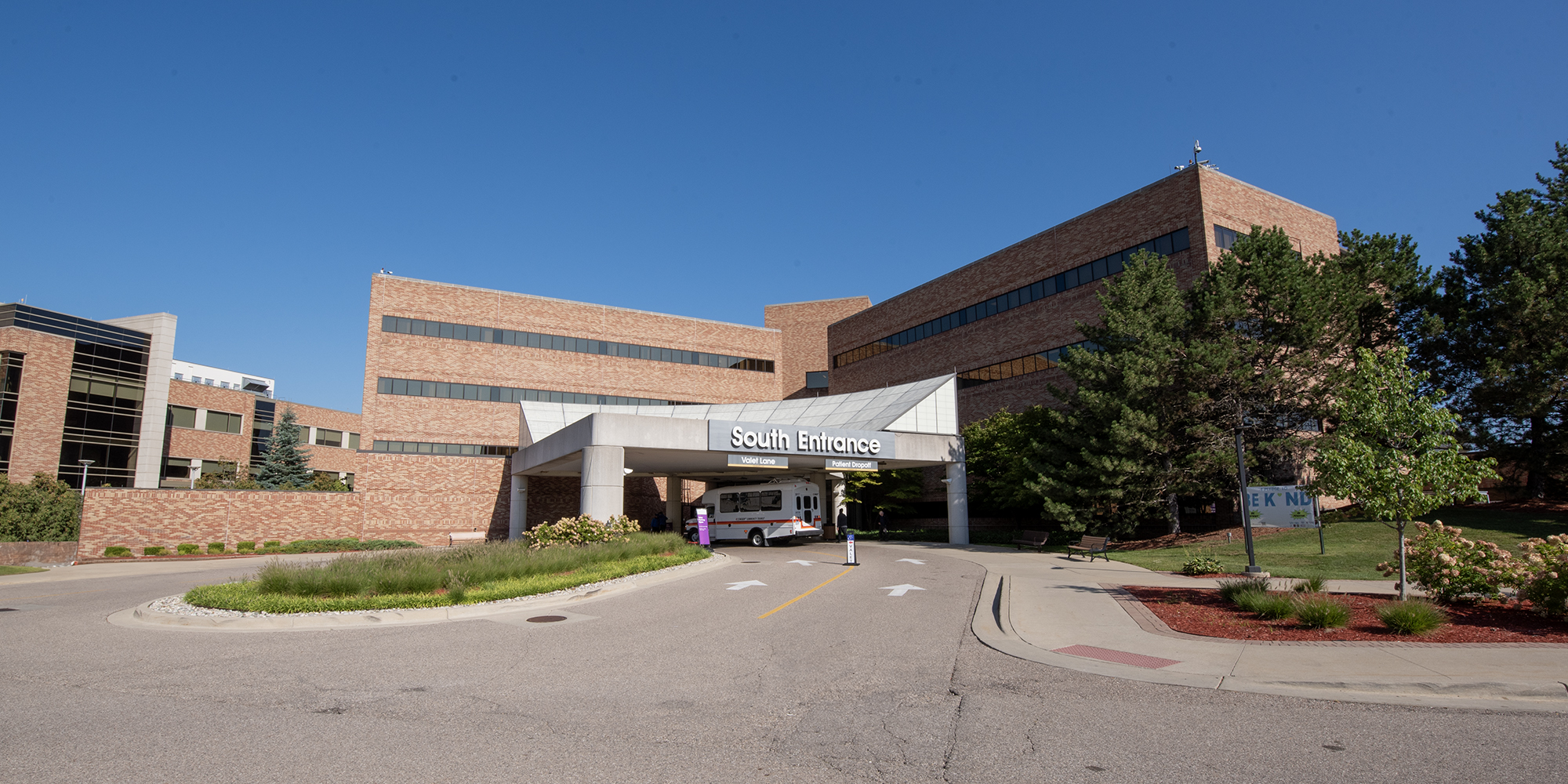 Trinity Health IHA Medical Group, Neurosurgery - Livonia Campus