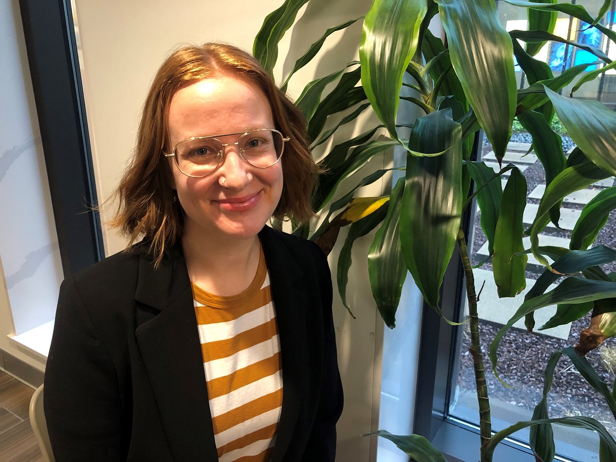 photo of Debra Warren